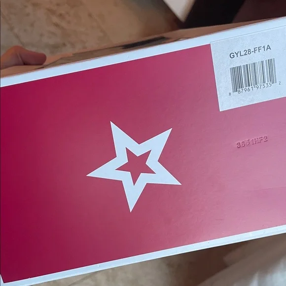 American Girl Bitty Baby Doll New in Box BB1 Dark Skinned - Picture 5 of 6